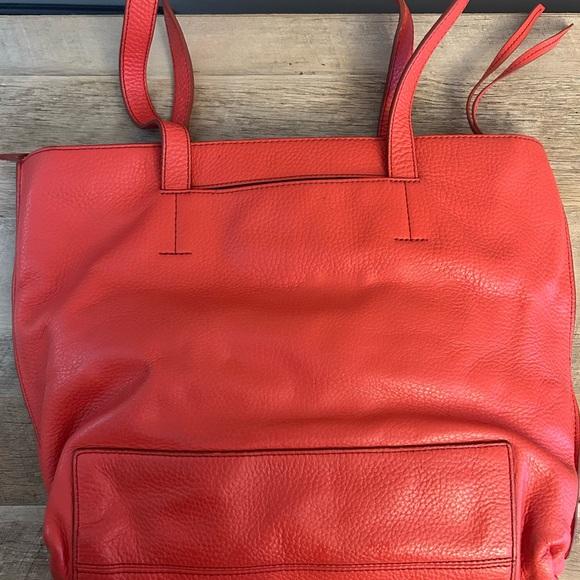 FOSSIL Womens Shopper Tote Bag Leather Coral Red Medium Zip Top - Picture 9 of 16